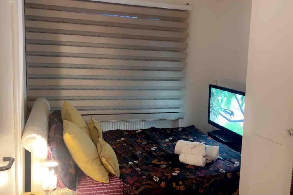 Deluxe Garden Apartment London Bagian luar foto