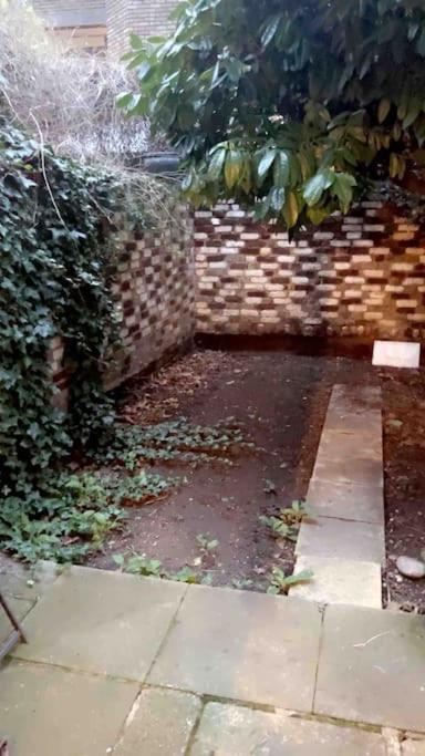 Deluxe Garden Apartment London Bagian luar foto